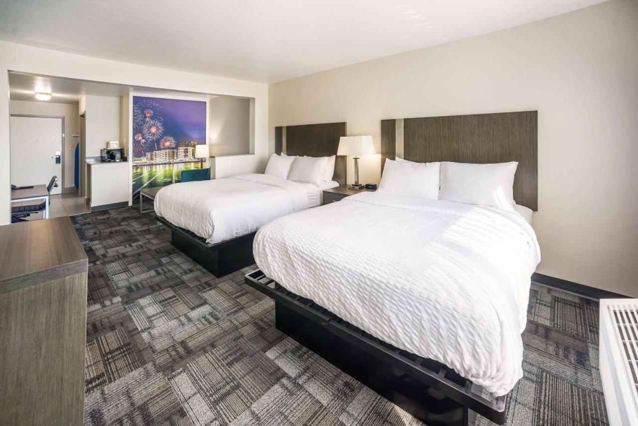 Americinn By Wyndham Green Bay Near Stadium Экстерьер фото