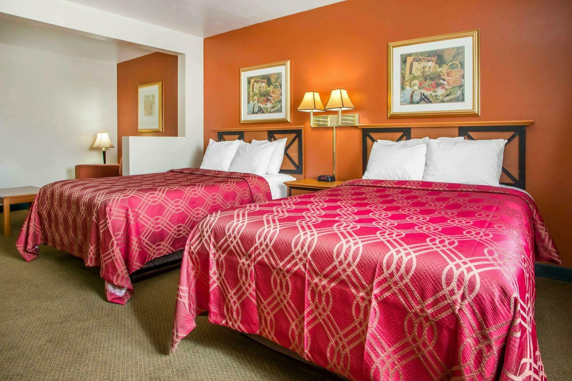 Americinn By Wyndham Green Bay Near Stadium Экстерьер фото