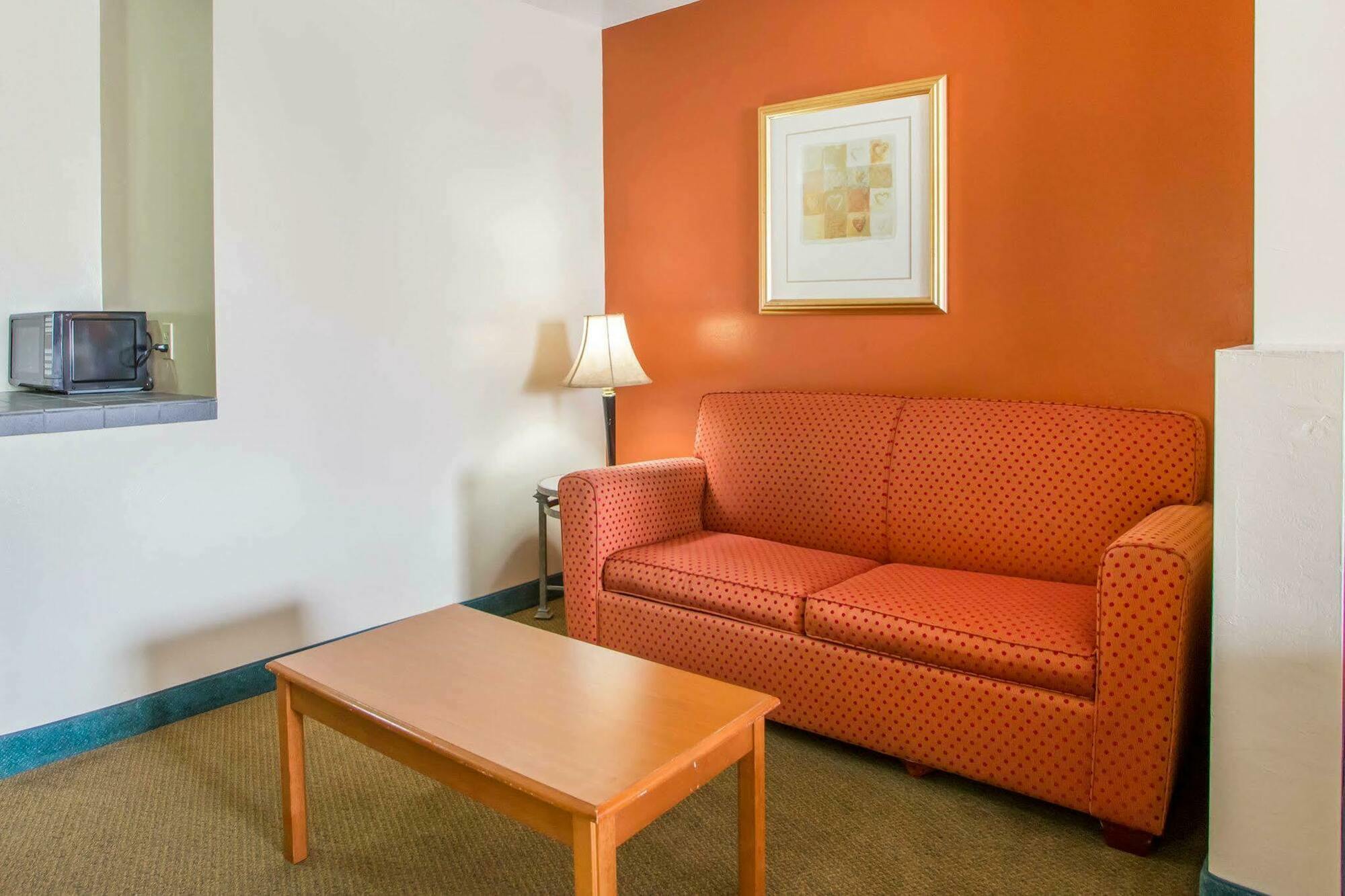 Americinn By Wyndham Green Bay Near Stadium Экстерьер фото